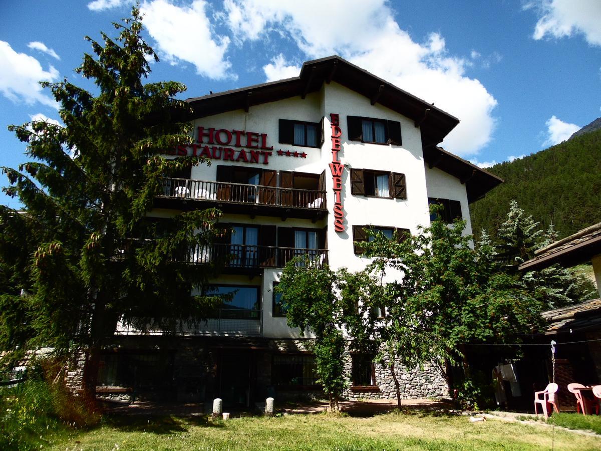 Hotel Edelweiss & Spa Чезана-Торинезе Екстер'єр фото